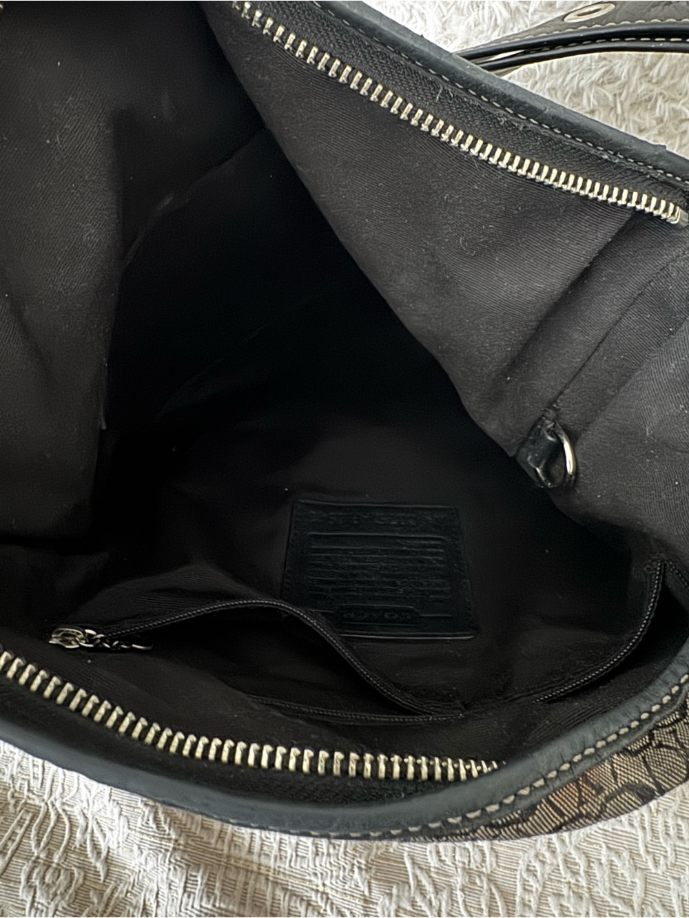Coach Signature Monogram Black and Grey Shoulder Bag - Picture 5 of 7